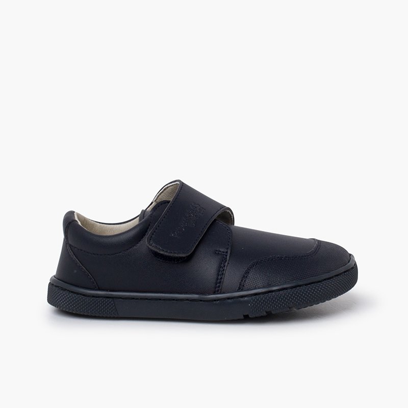 Pisamonas Colegial Barefoot — foto oficial
