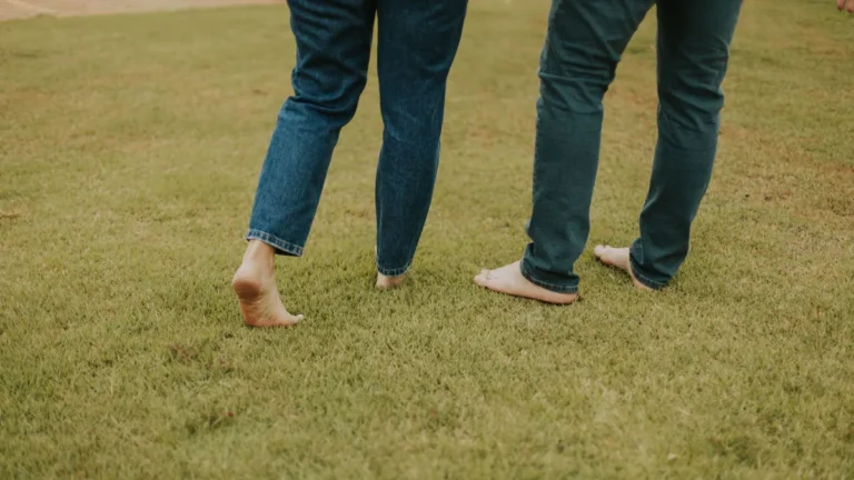 Zapatillas barefoot para neuroma de Morton: qué ayuda de verdad (y qué no)