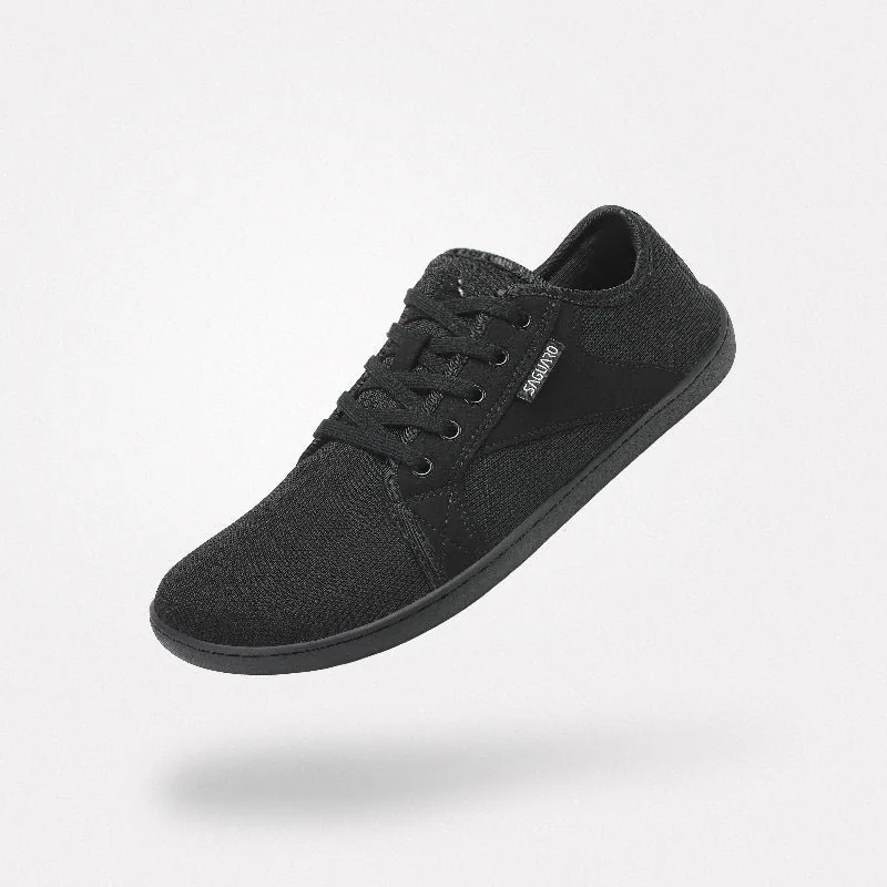 Zapatilla barefoot Saguaro Luck I en color negro, vista lateral